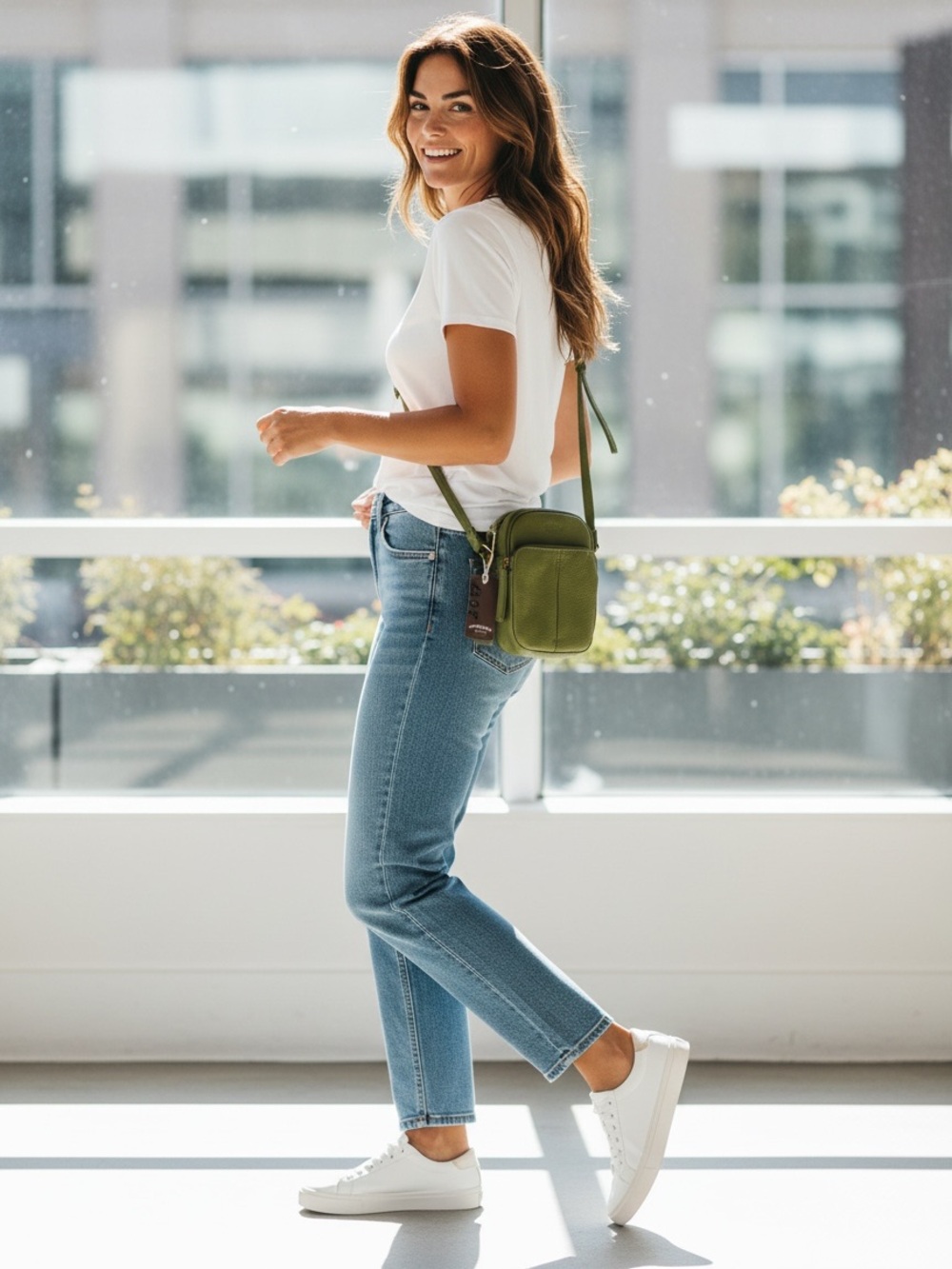 American Leather Company Cleveland Mini X Body Bag in Matcha Green